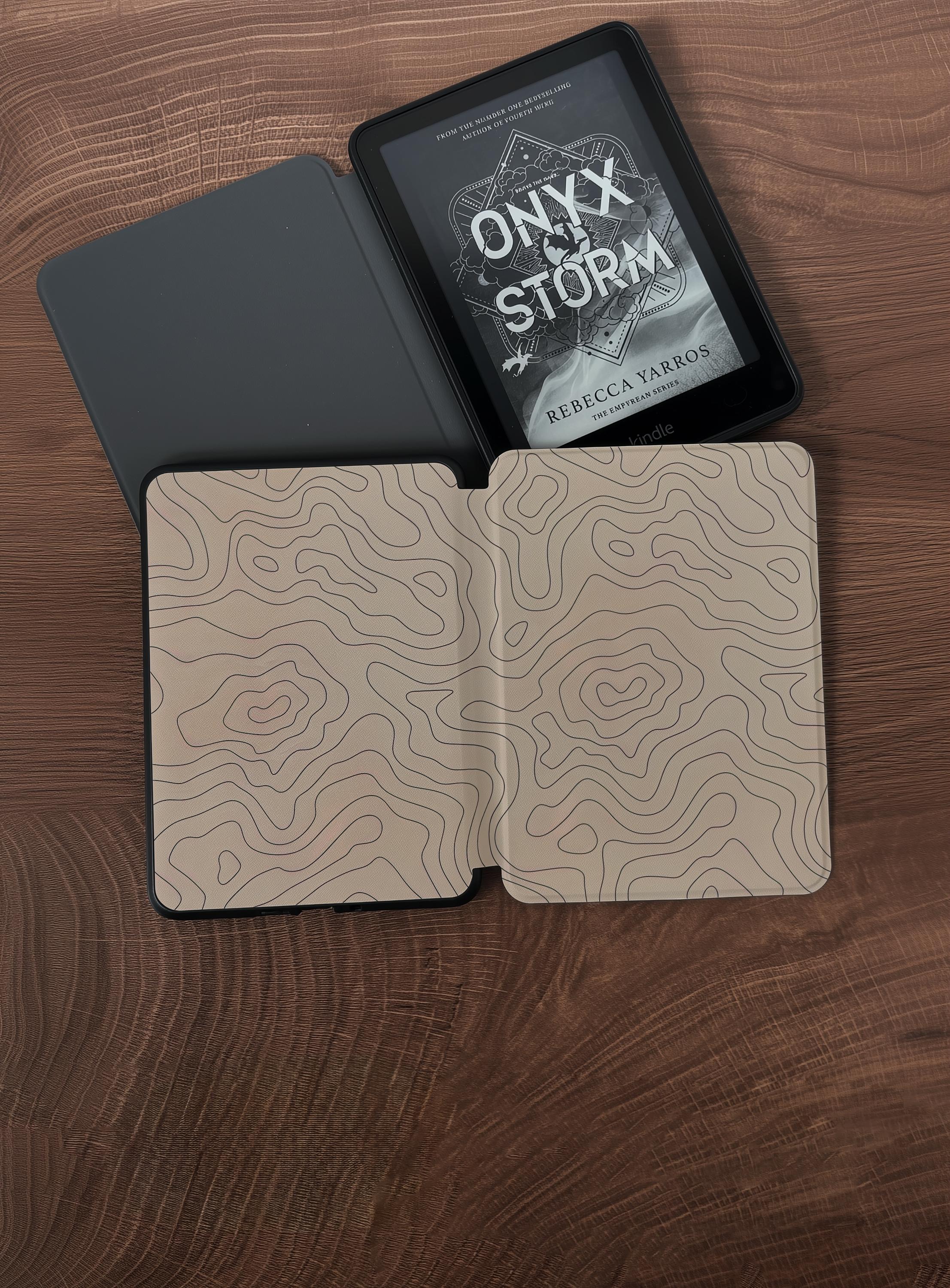 Checked Pattern _ Kindle Case