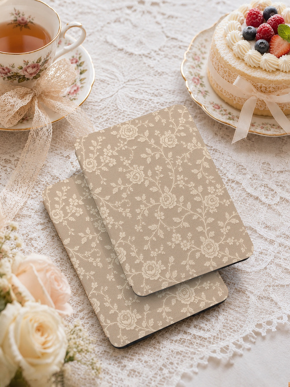 Beige Lace - Kindle Case