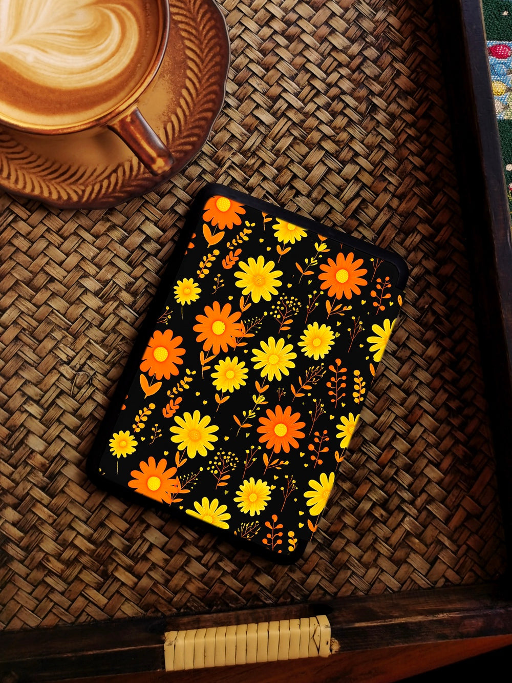 Daisy Composition Book - Kindle Case - Black