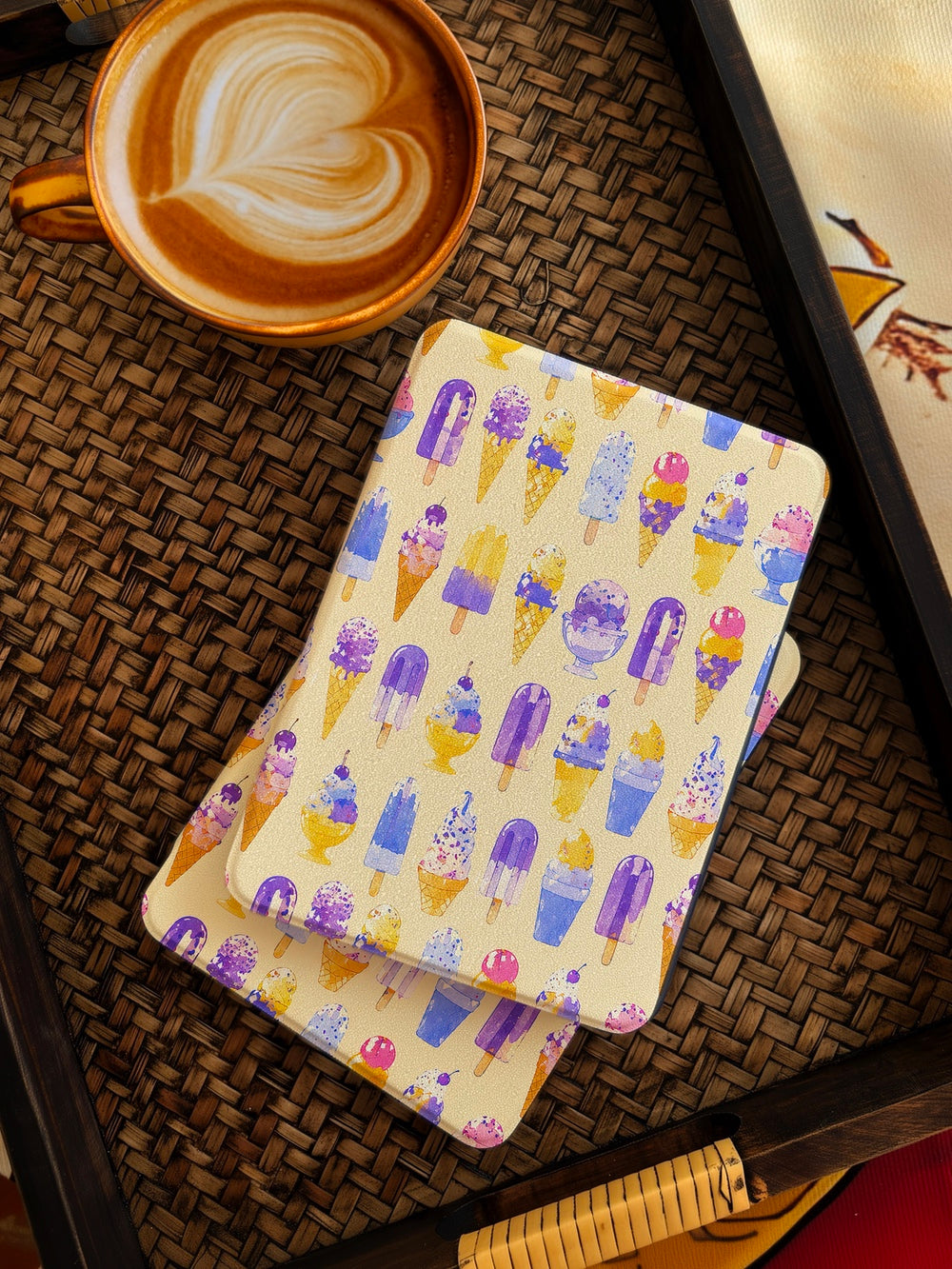 Sunny Scoops - Kindle Case